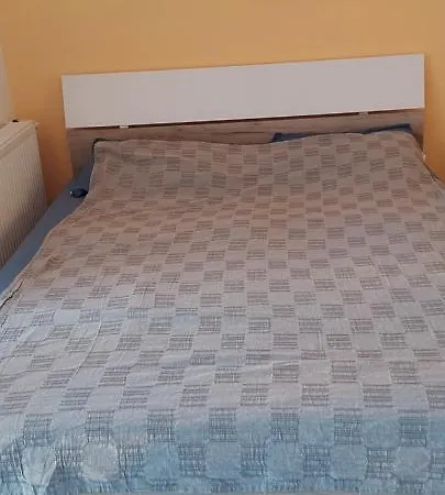 Garsoniera Sergiu * Năvodari